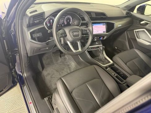 Certified 2022 Audi Q3 2.0T Premium Plus w/ Premium Plus Package AWD/4WD image 11