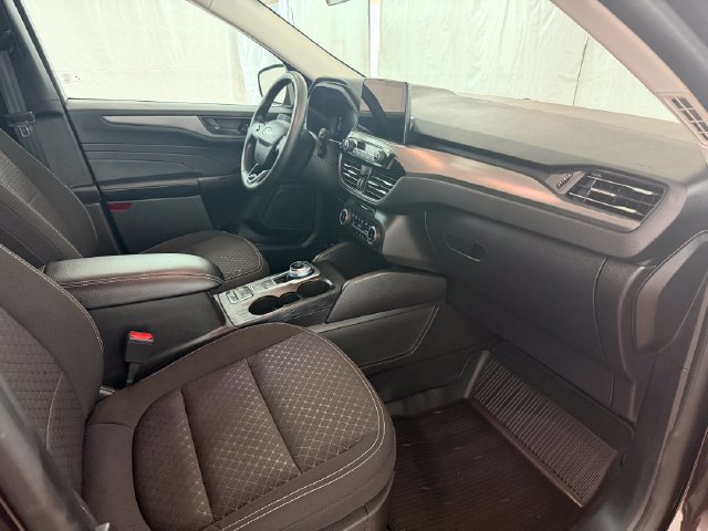 Certified 2023 Ford Escape Active AWD/4WD image 23