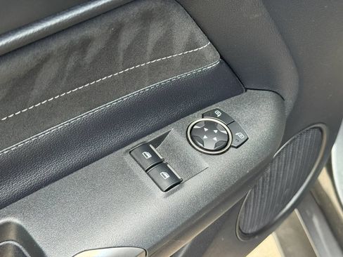 Used 2017 Ford Mustang Shelby GT350 w/ Electronics Package RWD image 12