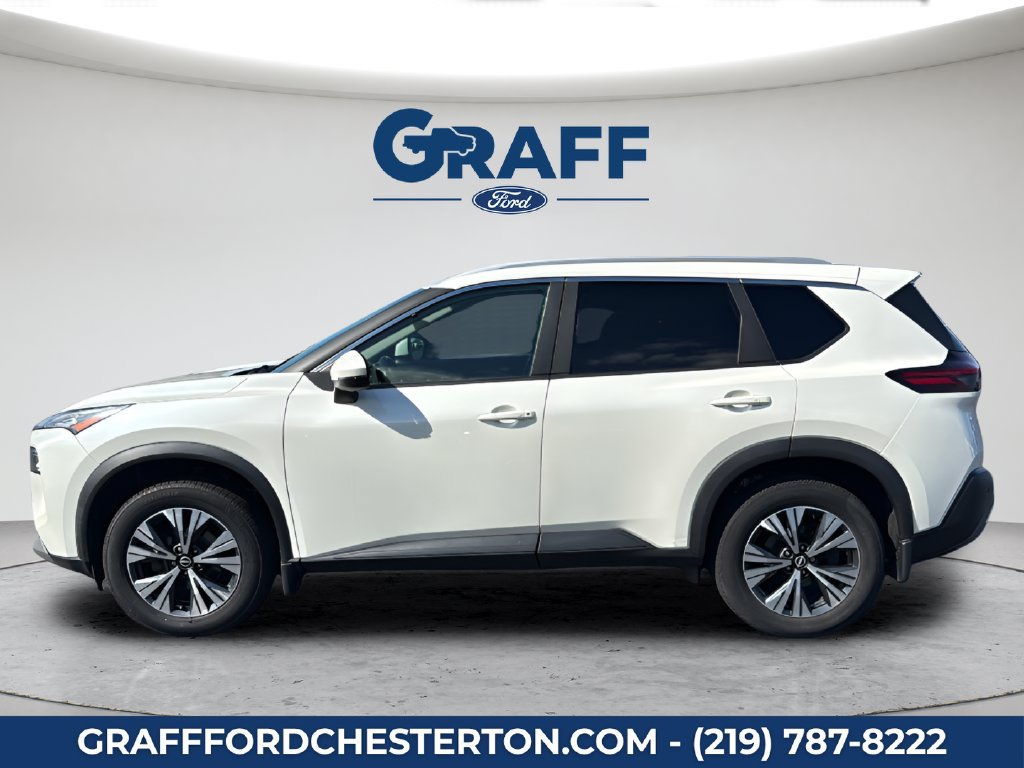 Used 2023 Nissan Rogue SV w/ SV Premium Package AWD/4WD image 3