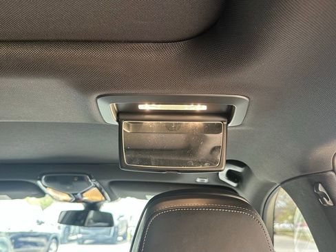 Used 2019 BMW 750i xDrive w/ Executive Package image 32