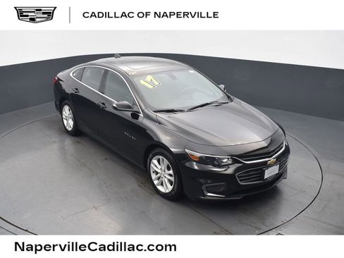 Used 2017 Chevrolet Malibu LT image 1