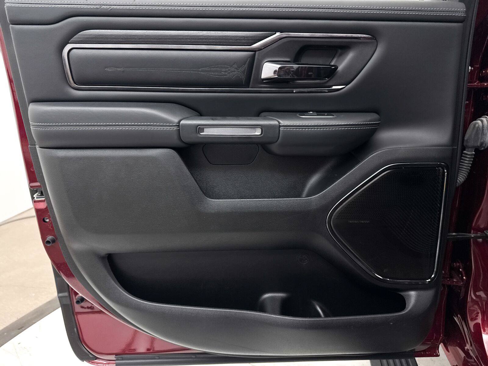 Used 2022 RAM 1500 Limited w/ Night Edition AWD/4WD image 30