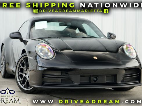 Used 2025 Porsche 911 Carrera image 2