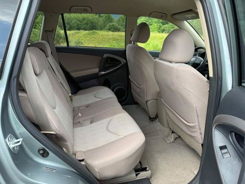 Used 2007 Toyota RAV4 4WD image 19
