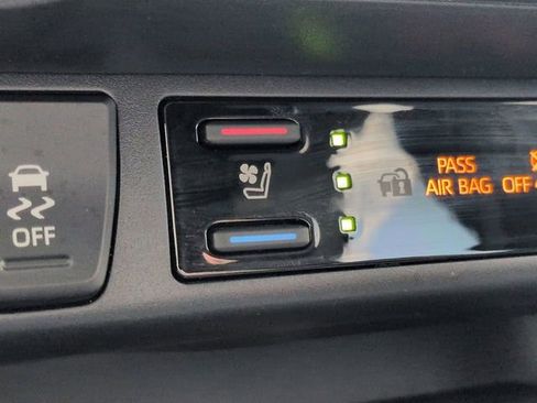 Certified 2025 Toyota RAV4 XSE AWD/4WD image 23