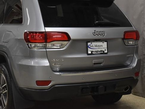 Certified 2021 Jeep Grand Cherokee Limited w/ Luxury Group II image 9