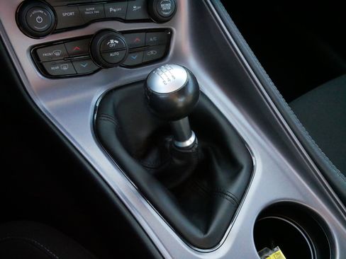 Used 2023 Dodge Challenger R/T w/ T/A Package image 25