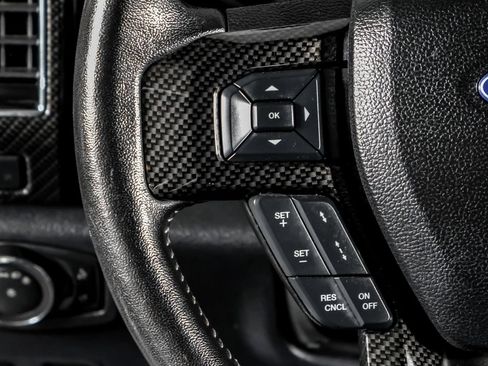 Used 2019 Ford F250 Lariat w/ Lariat Ultimate Package AWD/4WD image 16