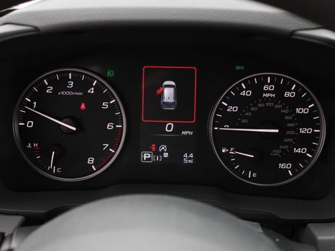 New 2026 Subaru Crosstrek 2.0i Premium AWD/4WD image 10