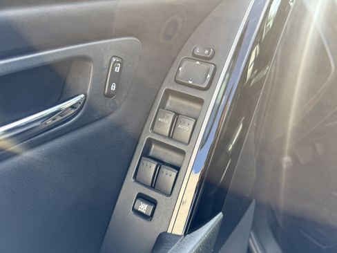 Used 2012 MAZDA CX-9 Touring image 11