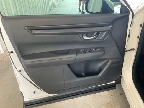 Used 2024 Honda CR-V EX image 5