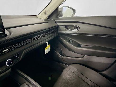 Certified 2025 Honda Accord SE image 34