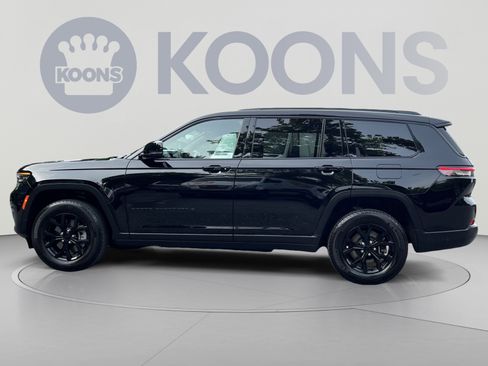 Used 2025 Jeep Grand Cherokee L Altitude AWD/4WD image 7