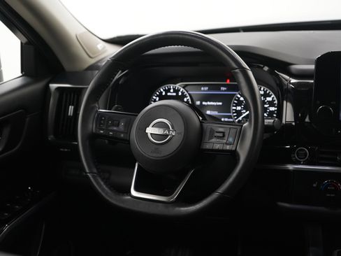 Used 2022 Nissan Pathfinder SL w/ SL Premium Package AWD/4WD image 15