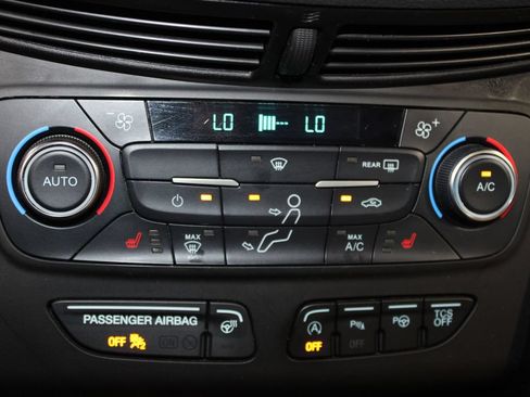 Used 2017 Ford Escape Titanium w/ Equipment Group 301A FWD image 28