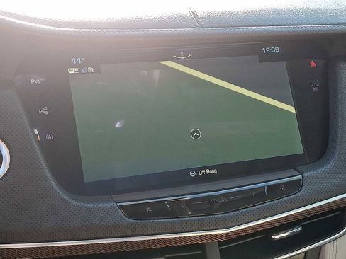 Used 2018 Cadillac CT6 Luxury image 17