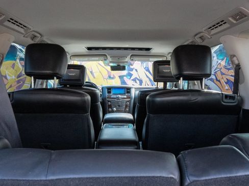 Used 2019 Nissan Armada Platinum w/ Captain's Chairs Package RWD image 23
