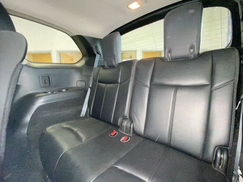 Used 2019 Nissan Pathfinder SL AWD/4WD image 26