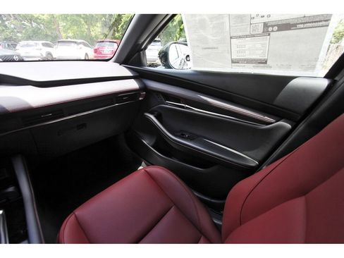 New 2026 MAZDA MAZDA3 Carbon AWD/4WD image 9