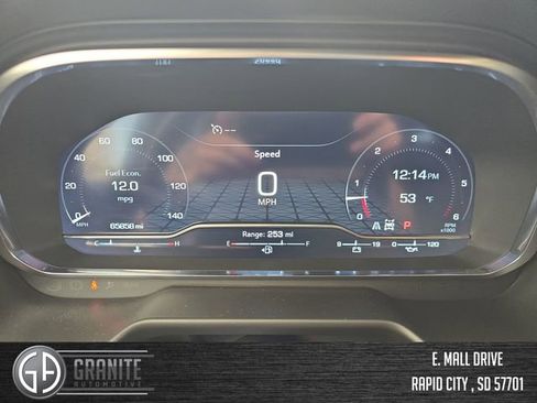 Used 2024 GMC Yukon XL SLT image 15