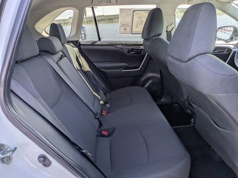 Used 2024 Toyota RAV4 LE image 7