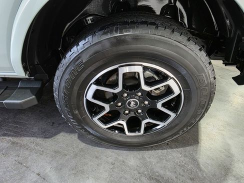 Used 2024 Ford Bronco Outer Banks AWD/4WD image 47
