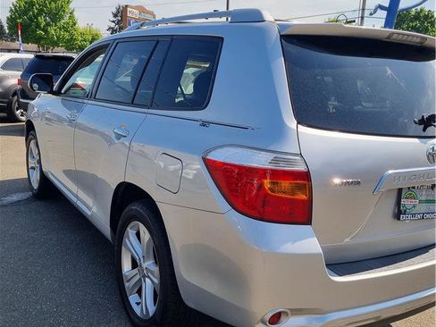 Used 2009 Toyota Highlander Limited AWD/4WD image 3