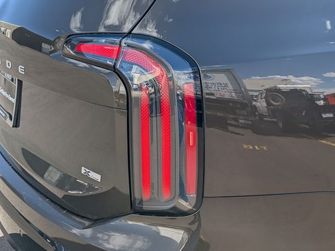 Certified 2024 Kia Telluride SX Prestige X-Line AWD/4WD image 11
