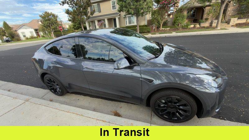 Used 2023 Tesla Model Y 2WD image 1