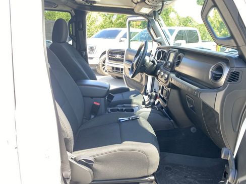 Used 2021 Jeep Wrangler Unlimited Sport image 28