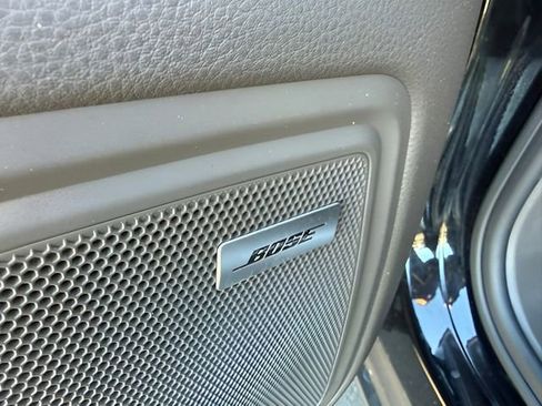 Used 2017 Porsche Macan image 15