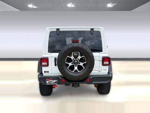 Used 2022 Jeep Wrangler Unlimited Rubicon w/ Cold Weather Group AWD/4WD image 10