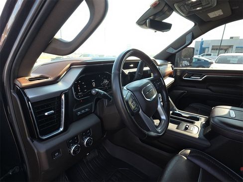 Used 2024 GMC Sierra 2500 Denali w/ Denali Reserve Package image 16