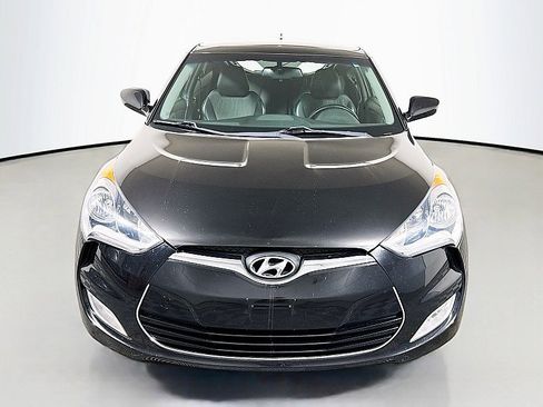 Used 2015 Hyundai Veloster w/ Option Group 02 image 2