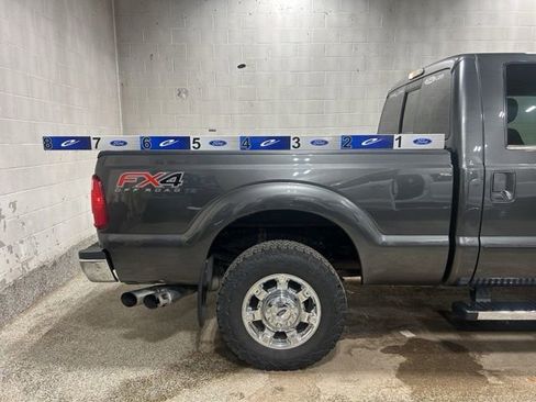 Used 2016 Ford F250 Lariat w/ Chrome Package AWD/4WD image 31