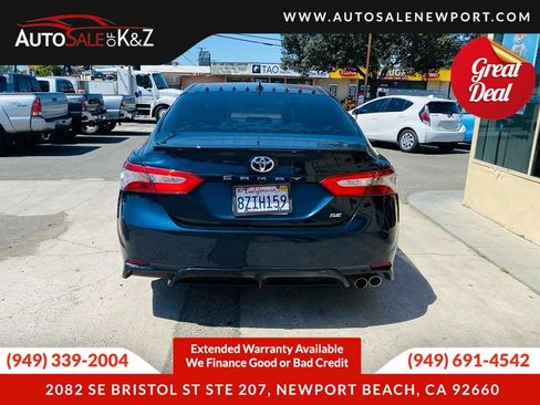 Used 2019 Toyota Camry SE w/ Carpet Mat Package FWD image 14
