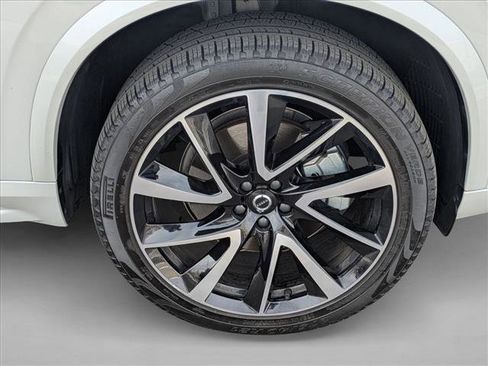 Used 2023 Volvo XC90 B6 Plus w/ Protection Package Premier image 27