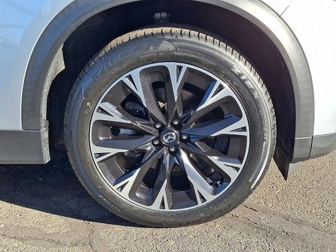 Certified 2024 MAZDA CX-90 Plug-In Hybrid w/ Premium Plus image 9