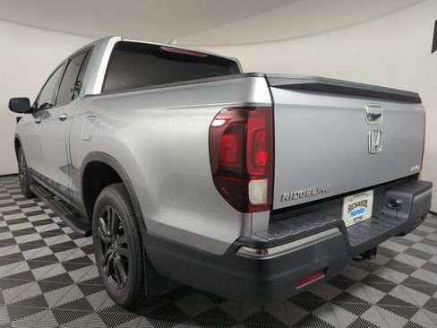 Used 2019 Honda Ridgeline Sport image 2