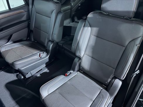 Used 2021 Chevrolet Tahoe High Country w/ Premium Package AWD/4WD image 39