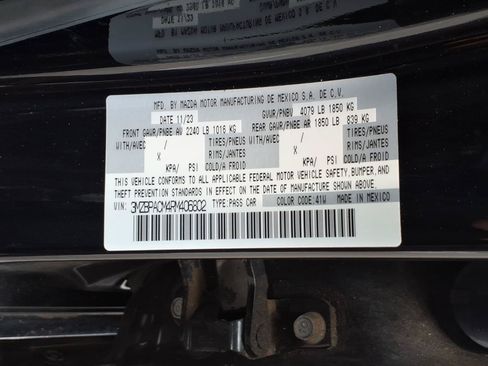 Used 2024 MAZDA MAZDA3 s FWD image 30