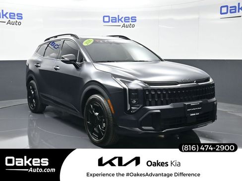 Certified 2026 Kia Sportage X-Line w/ X-Line Premium Package image 1