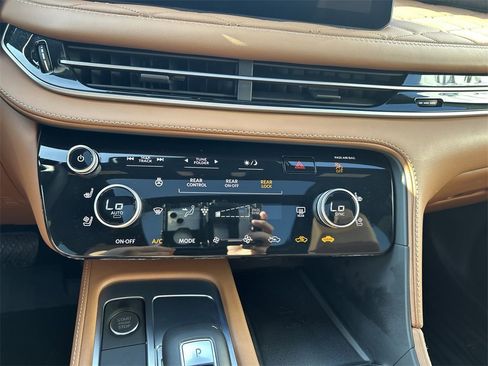 Certified 2024 INFINITI QX60 Autograph w/ Cargo Package image 21