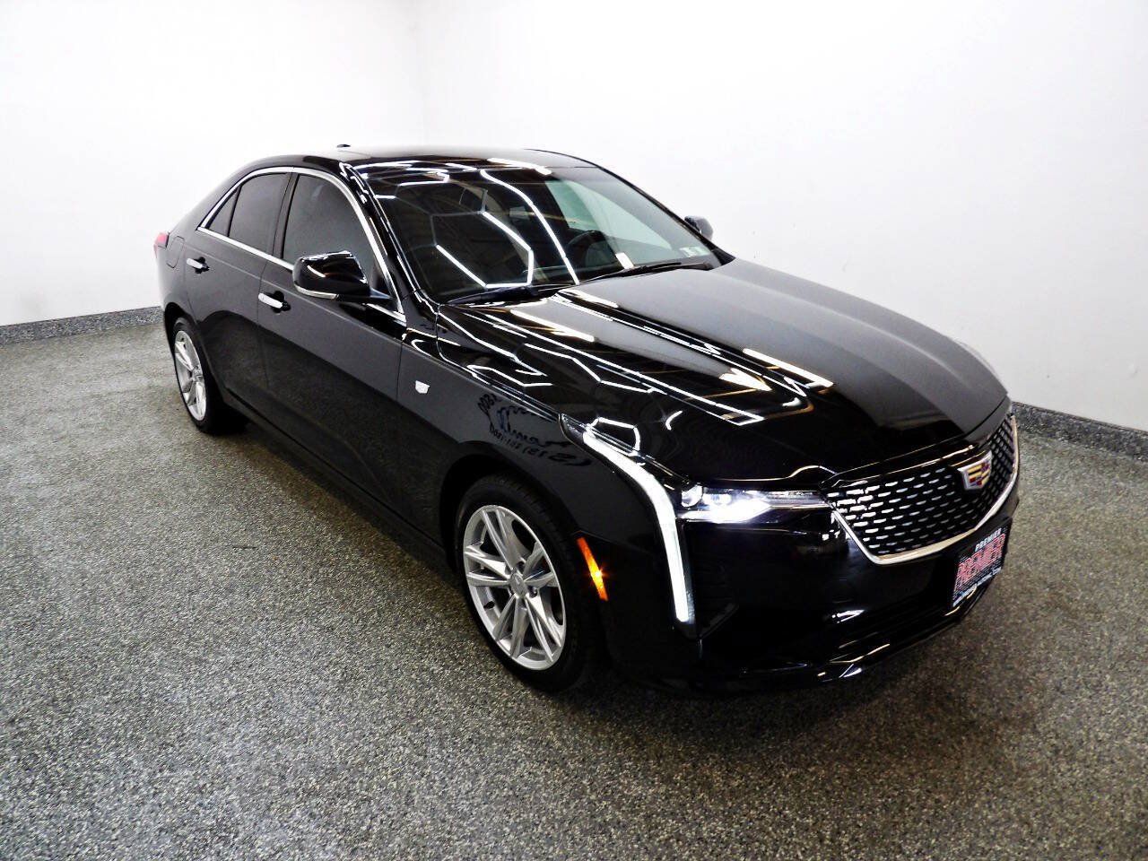 Used 2020 Cadillac CT4 Luxury w/ Sun And Sound Package AWD/4WD image 3