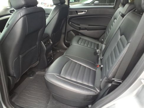 Certified 2022 Ford Edge SEL w/ Convenience Package AWD/4WD image 13