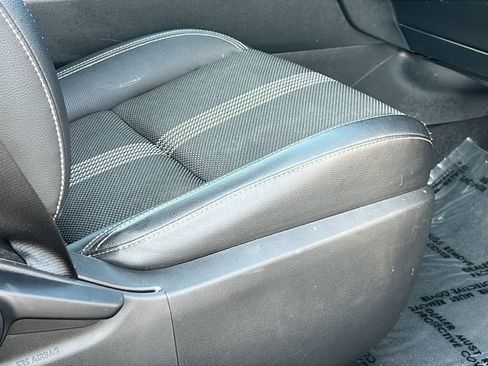 Used 2024 MAZDA CX-50 AWD 2.5 S w/ Preferred Package image 12