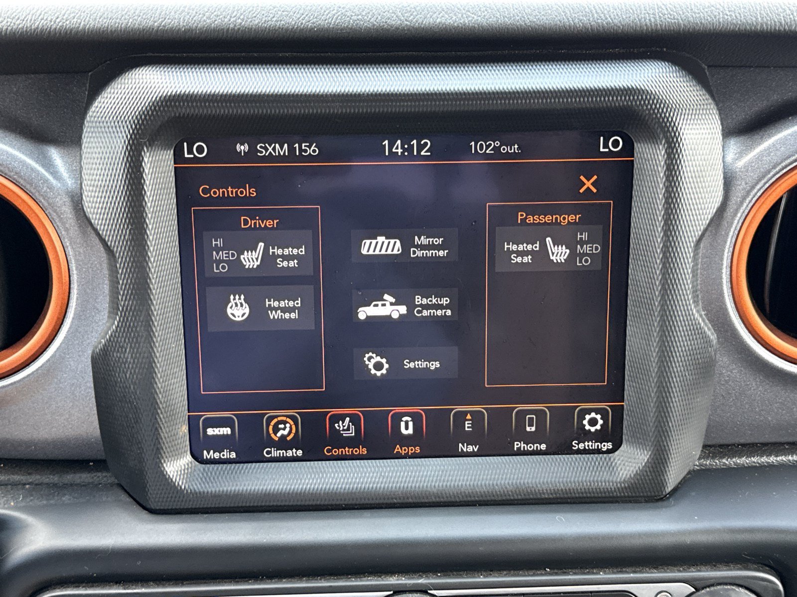 Used 2023 Jeep Gladiator Mojave w/ Cold Weather Group AWD/4WD image 25