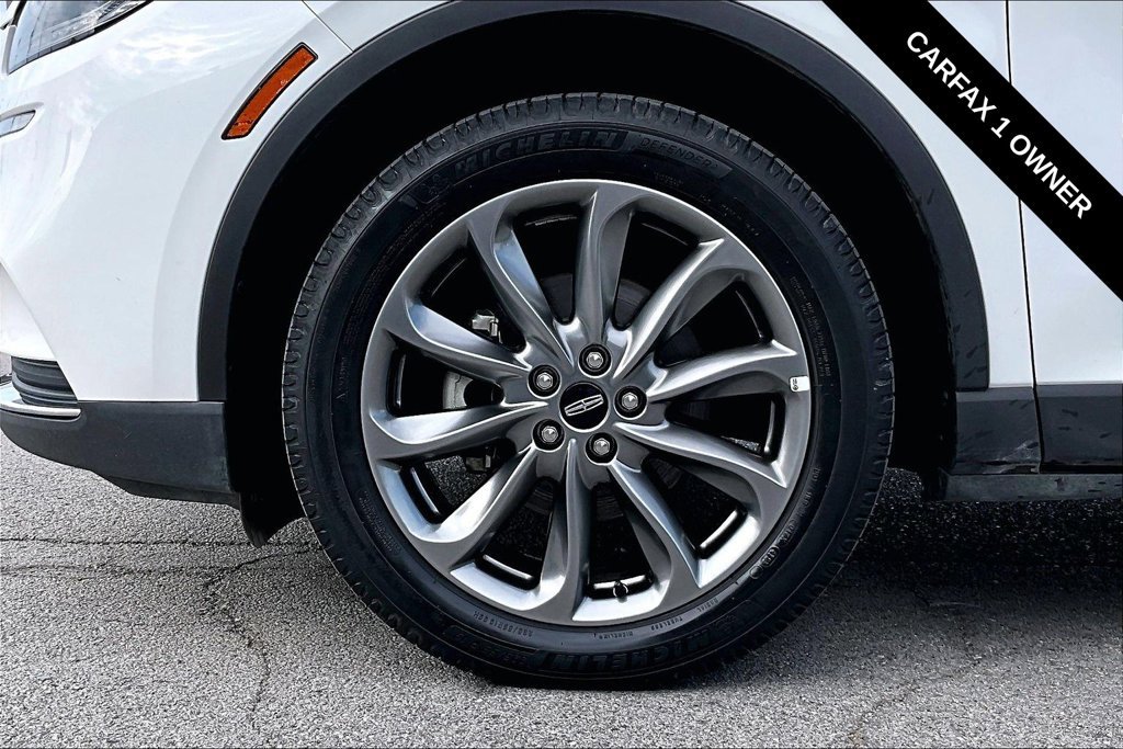 Used 2022 Lincoln Corsair FWD w/ Premium Package image 33