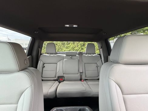 New 2026 GMC Sierra 1500 SLT w/ SLT Convenience Package AWD/4WD image 3